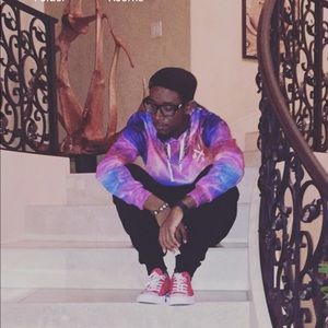 Meet your Posher, Dontez